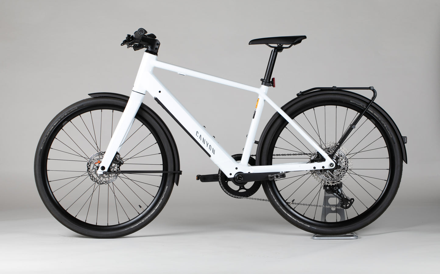 Canyon Commuter:ON 7 - käytetty sähköpyörä 173-182 cm ajajalle