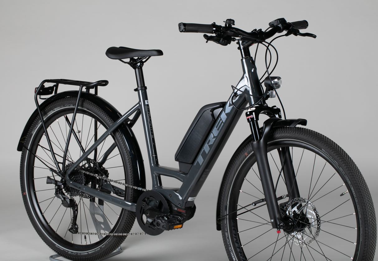 Trek Allant+ 5 - käytetty sähköpyörä 165-176 cm ajajalle