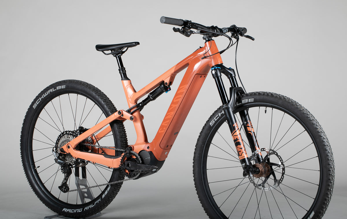 Canyon Neuron:On 7 - käytetty sähköpyörä 171-184 cm ajajalle