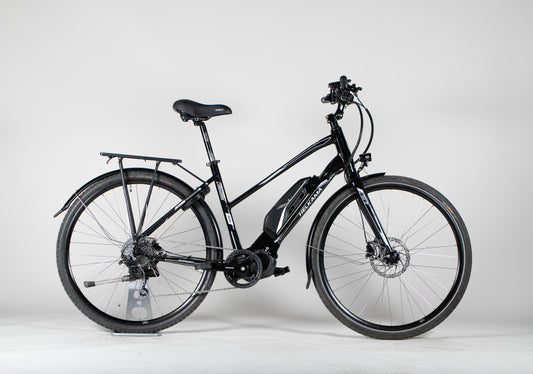 Helkama SE10 - käytetty sähköpyörä ajajalle 150-170 cm