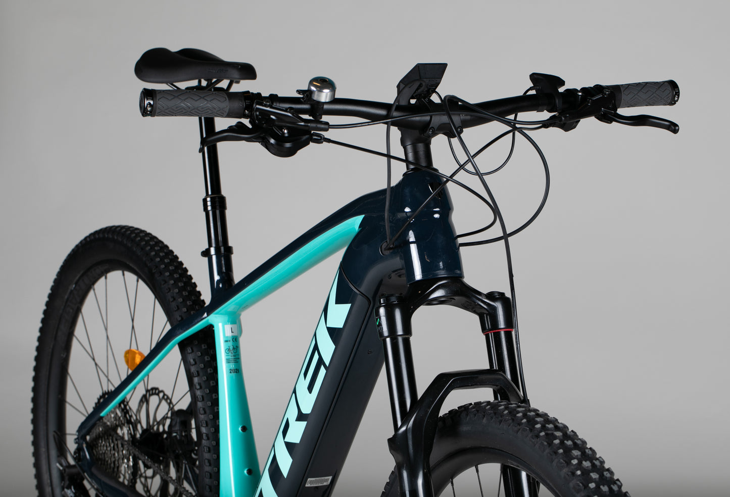 Trek Powerfly 7 - käytetty sähköpyörä 177-188 cm ajajalle