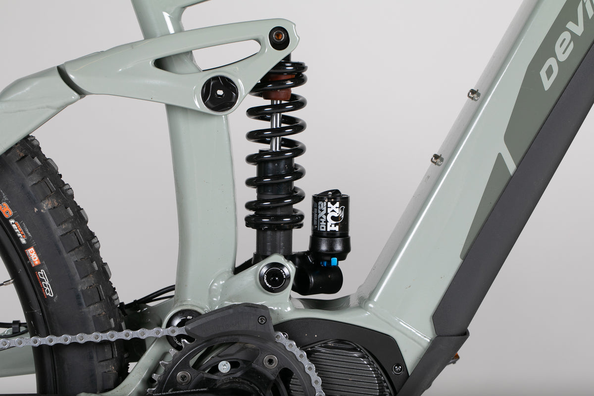 Devinci Ac Deore 12s - käytetty sähköpyörä 169-180 cm ajajalle
