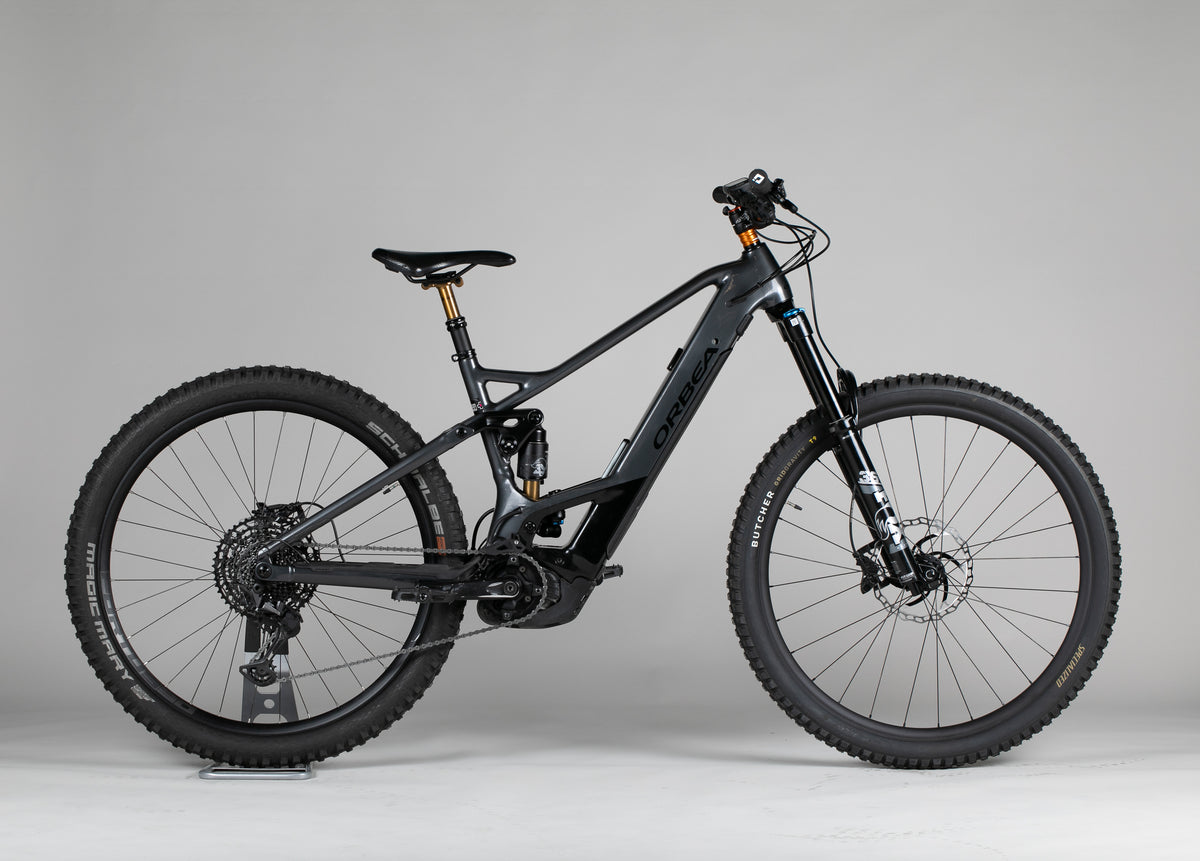 Orbea WILD FS H30 - käytetty sähköpyörä 176-188 cm ajajalle