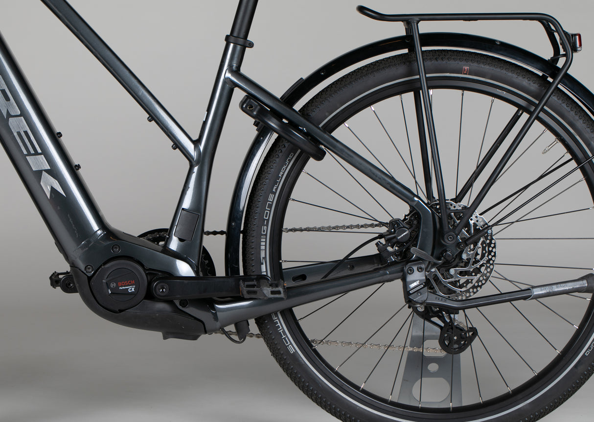 Trek Allant+ 7 Stagger - käytetty sähköpyörä 165-175 cm ajajalle