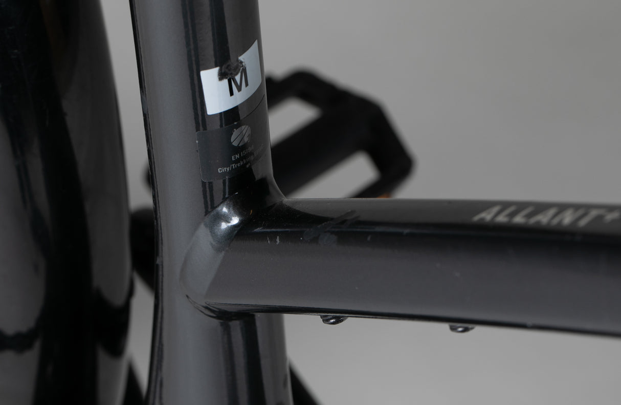 Trek Allant+ 7 Stagger - käytetty sähköpyörä 165-175 cm ajajalle