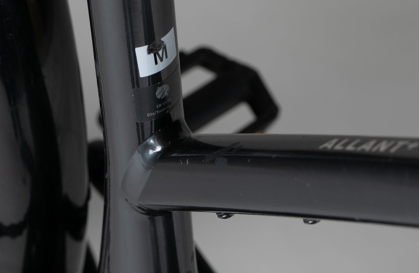 Trek Allant+ 7 Stagger - käytetty sähköpyörä 165-175 cm ajajalle