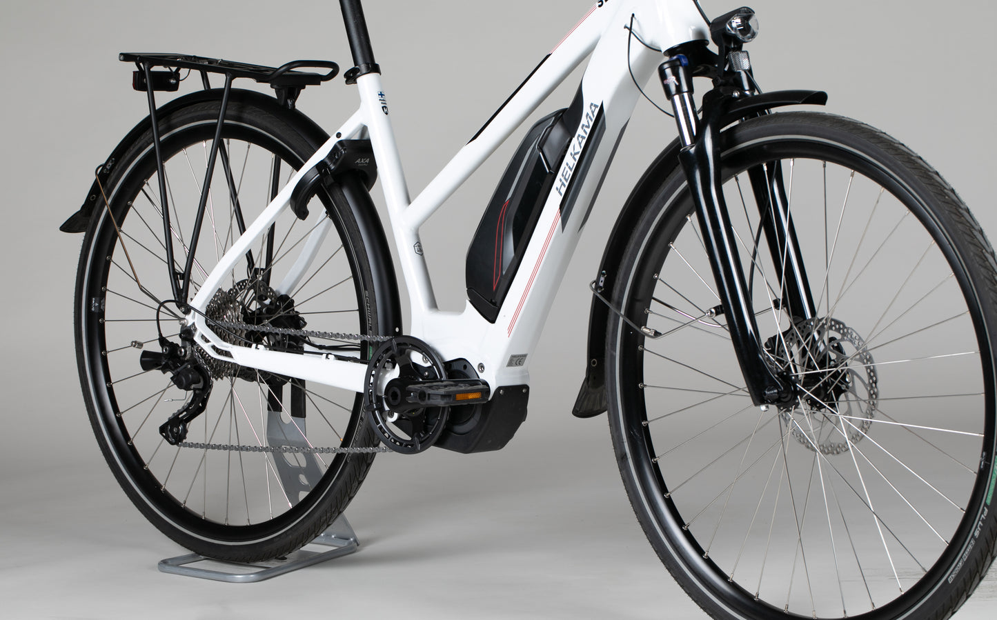 Helkama SE10 10sp 28” - käytetty sähköpyörä 150-170 cm ajajalle