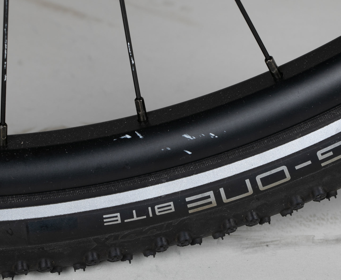 Superior eXR 6030 L Touring - käytetty sähköpyörä 169-180 cm ajajalle