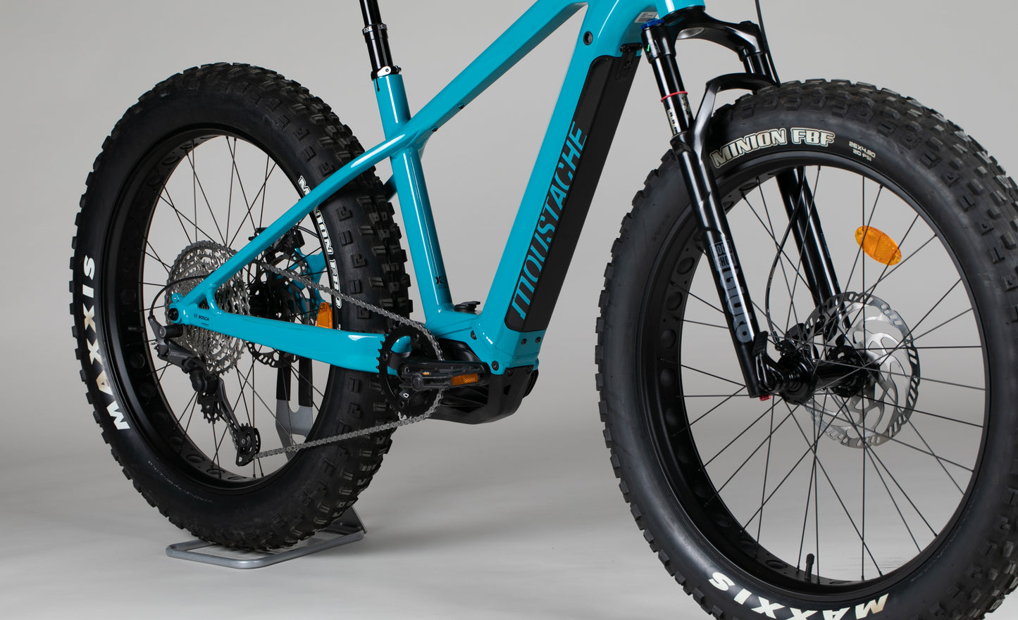 Moustache Samedi 26 Fat 4 - käytetty sähköfatbike 165-183 cm ajajalle