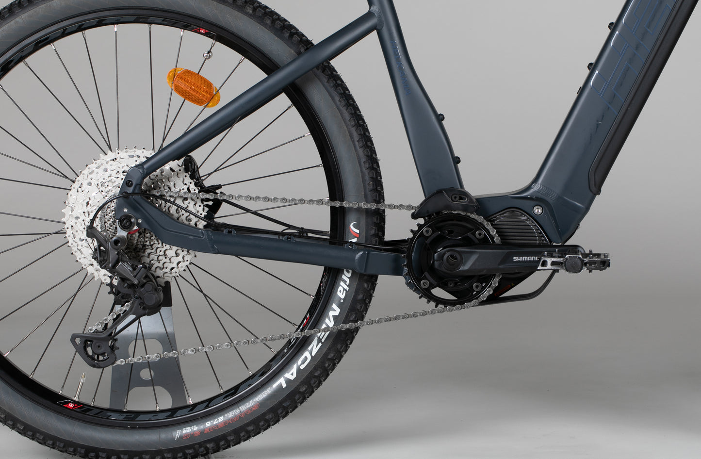 Helkama XE12 - käytetty sähköpyörä 175-190 cm ajajalle