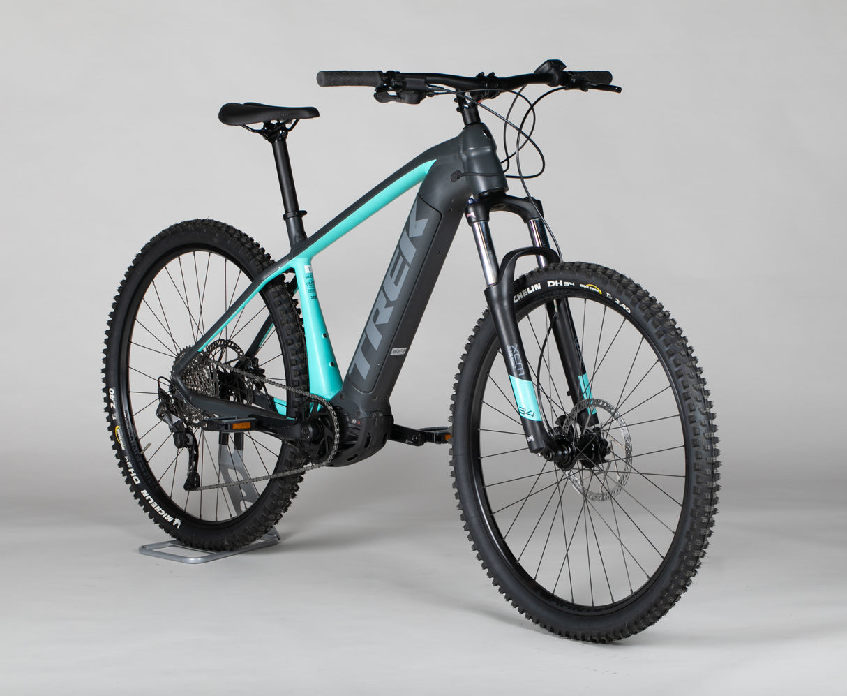 Trek Powerfly 4 - käytetty sähköpyörä 173–188 cm ajajalle