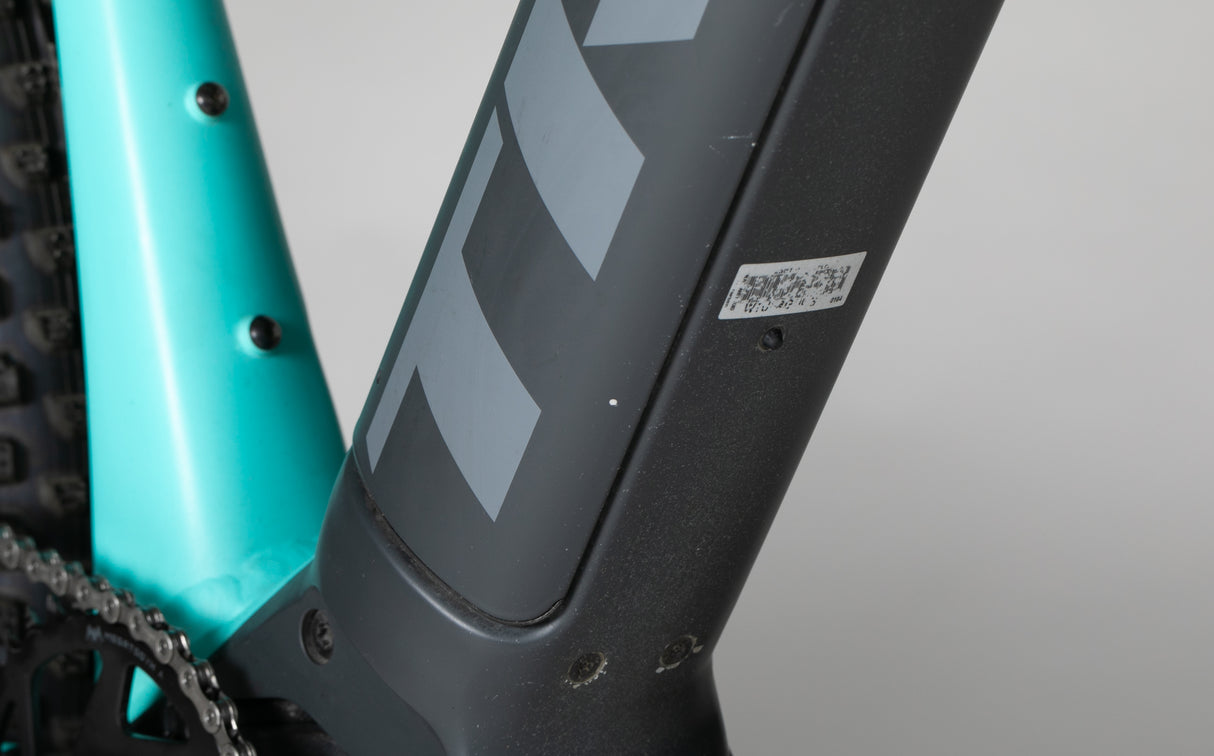 Trek Powerfly 4 - käytetty sähköpyörä 173–188 cm ajajalle