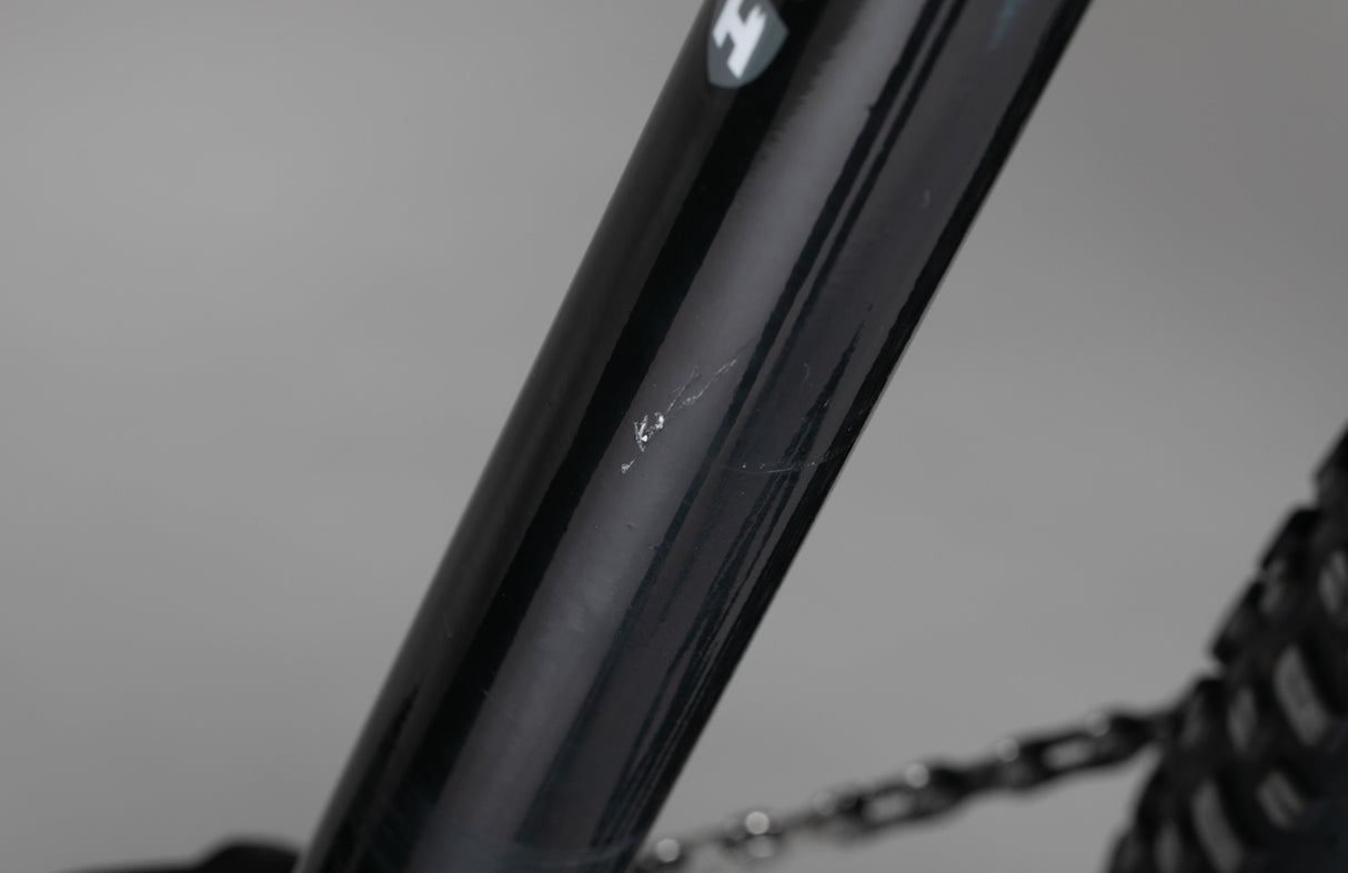 Helkama Force 27.5” 12sp - käytetty sähköpyörä 170–190 cm ajajalle