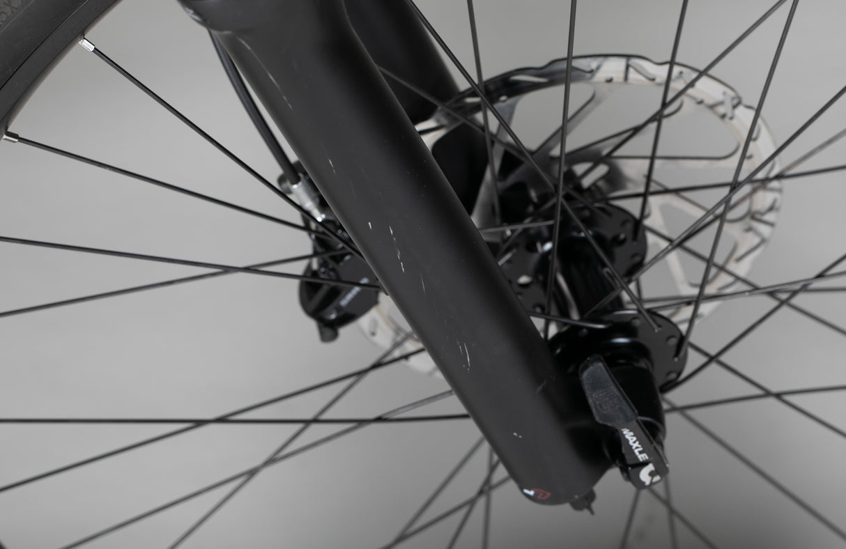 Commençal Maxmax Power - käytetty sähköpyörä 178–190 cm ajajalle