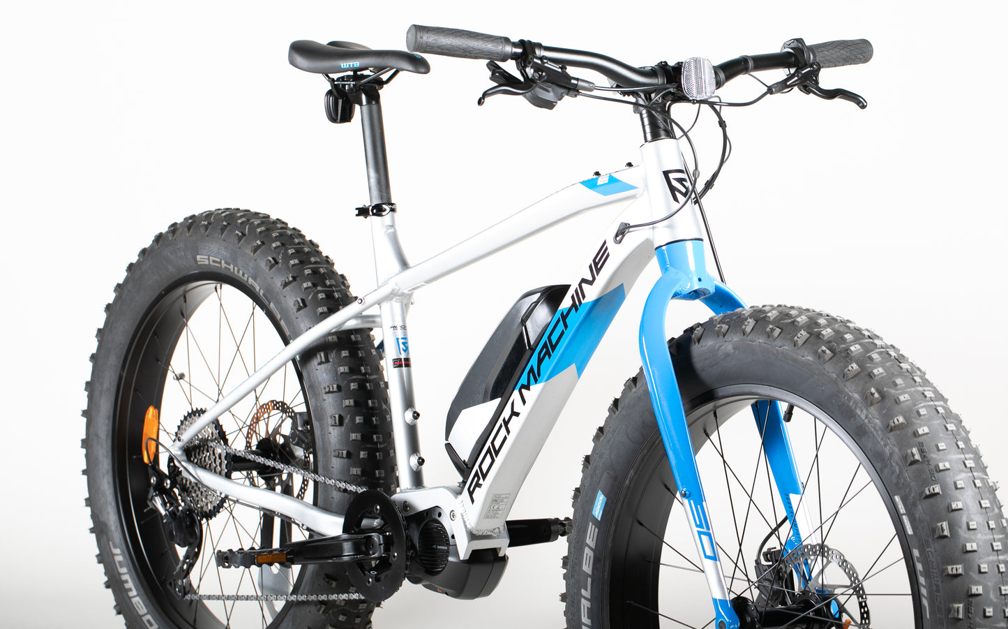 Rock Machine Avalanche E50 Suomi Edition - käytetty sähköpyörä ajajalle 173-179 cm