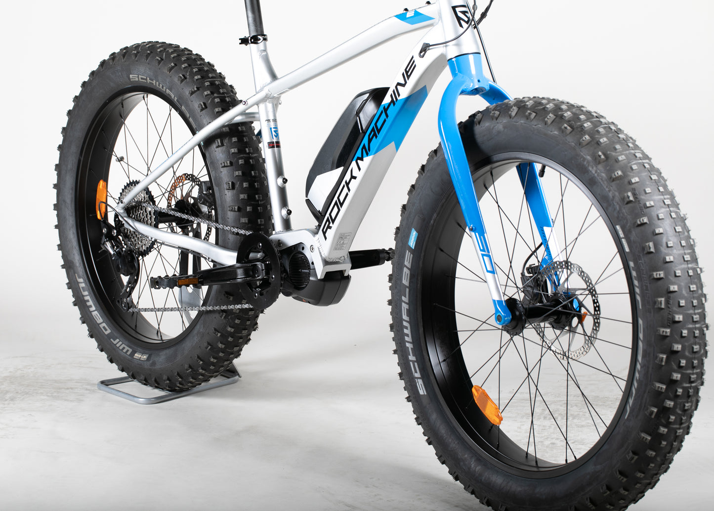 Rock Machine Avalanche E50 Suomi Edition - käytetty sähköpyörä ajajalle 173-179 cm