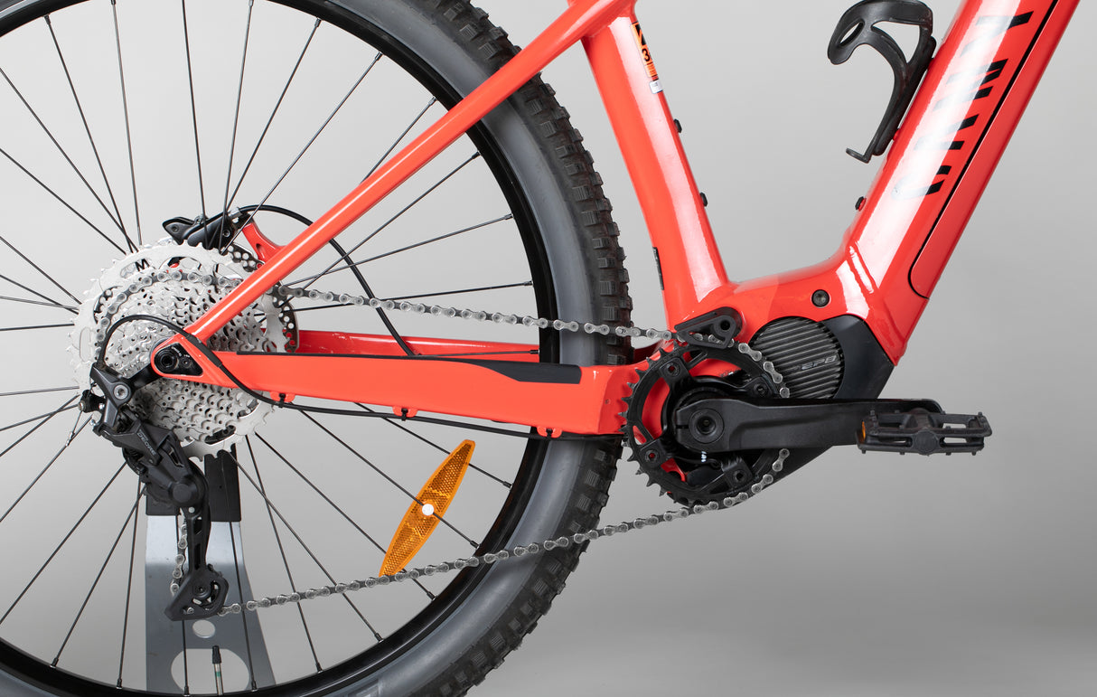 Canyon Grand Canyon:On 7 - käytetty sähköpyörä 171–184 cm ajajalle