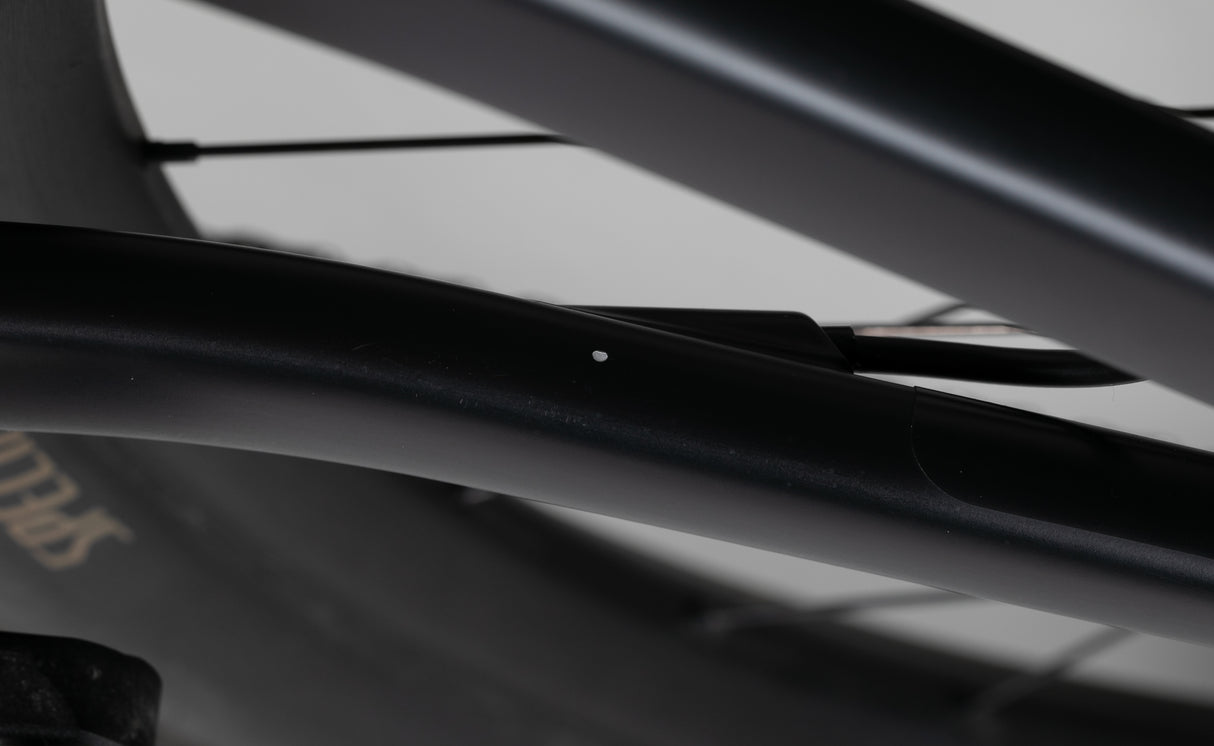 Specialized Turbo Levo Comp Alloy - käytetty sähköpyörä 173–188 cm ajajalle