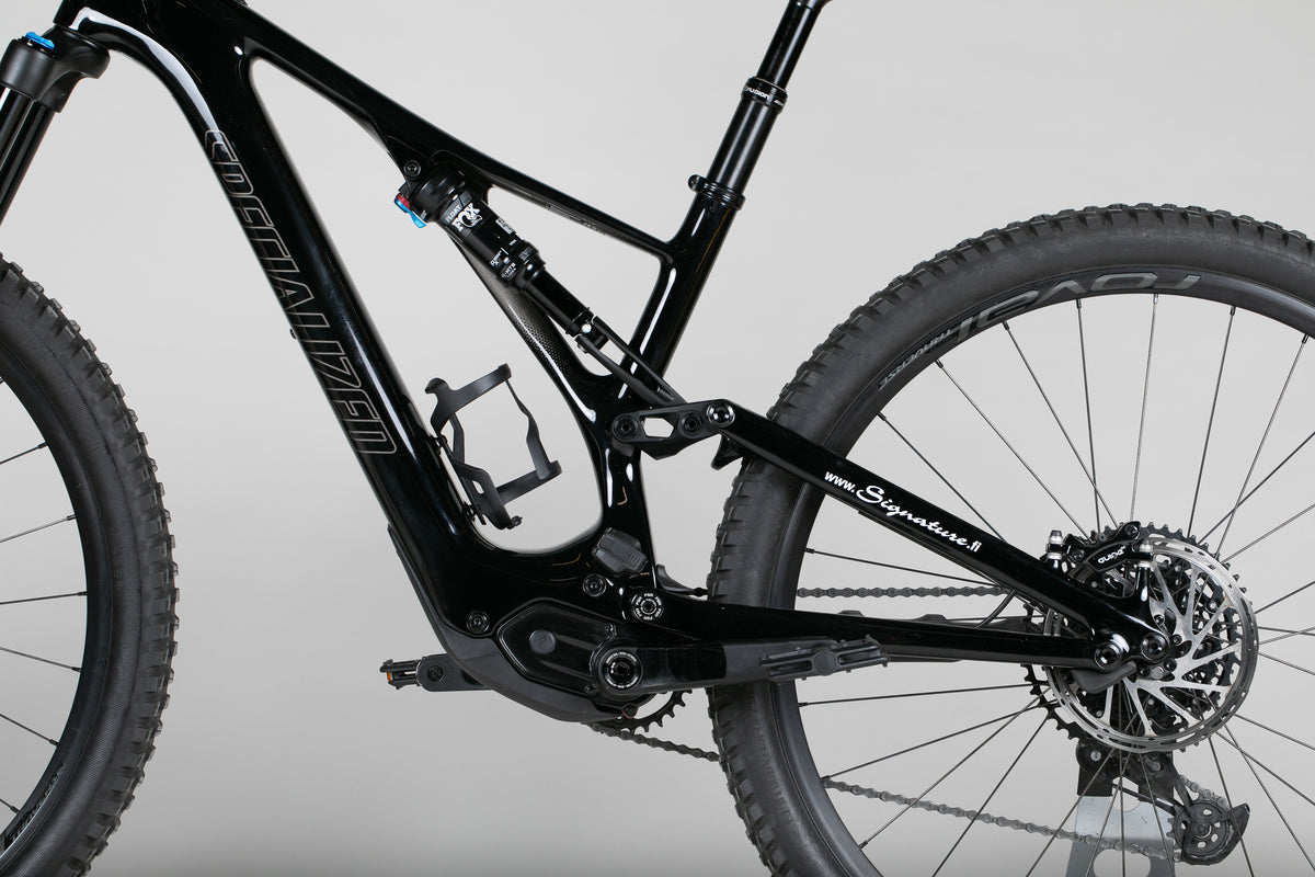 Specialized Turbo Levo SL Comp Carbon - käytetty sähköpyörä 168-180 cm ajajalle