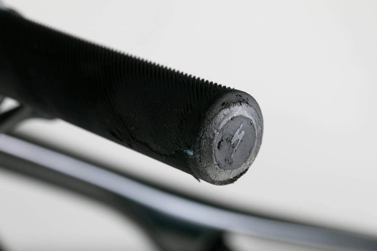 Specialized Turbo Levo SL Comp Carbon - käytetty sähköpyörä 168-180 cm ajajalle