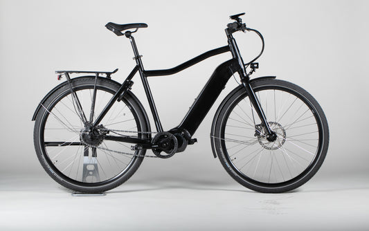 Helkama TE5 Di2 - käytetty sähköpyörä automaattivaihteilla 180-195 cm ajajalle