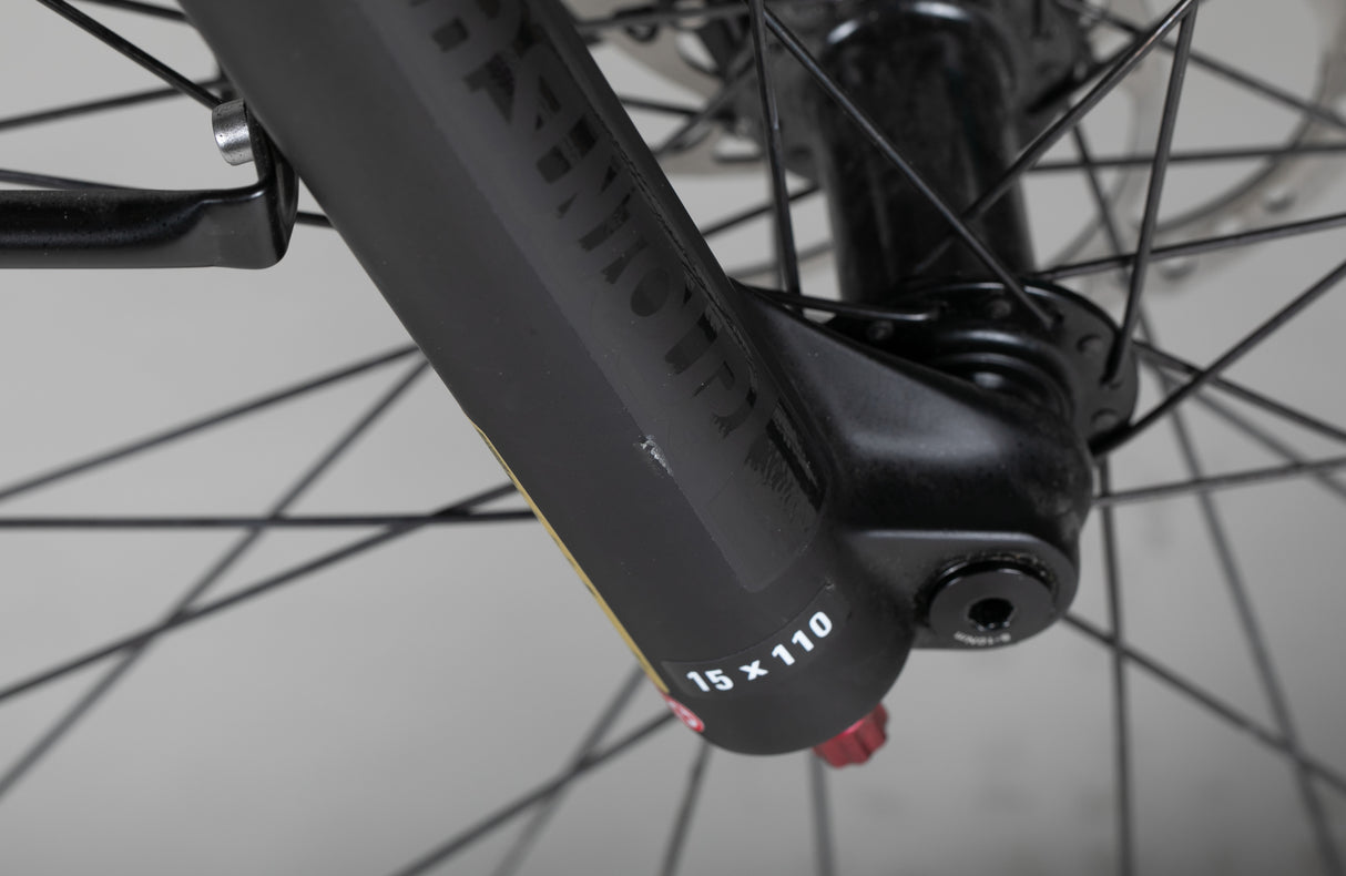 Canyon Pathlite:ON 6 SUV - käytetty sähköpyörä 179–191 cm ajajalle