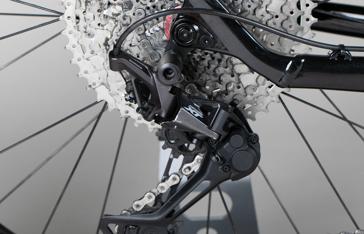 Helkama FE12 12sp - käytetty sähköpyörä 160–180 cm ajajalle