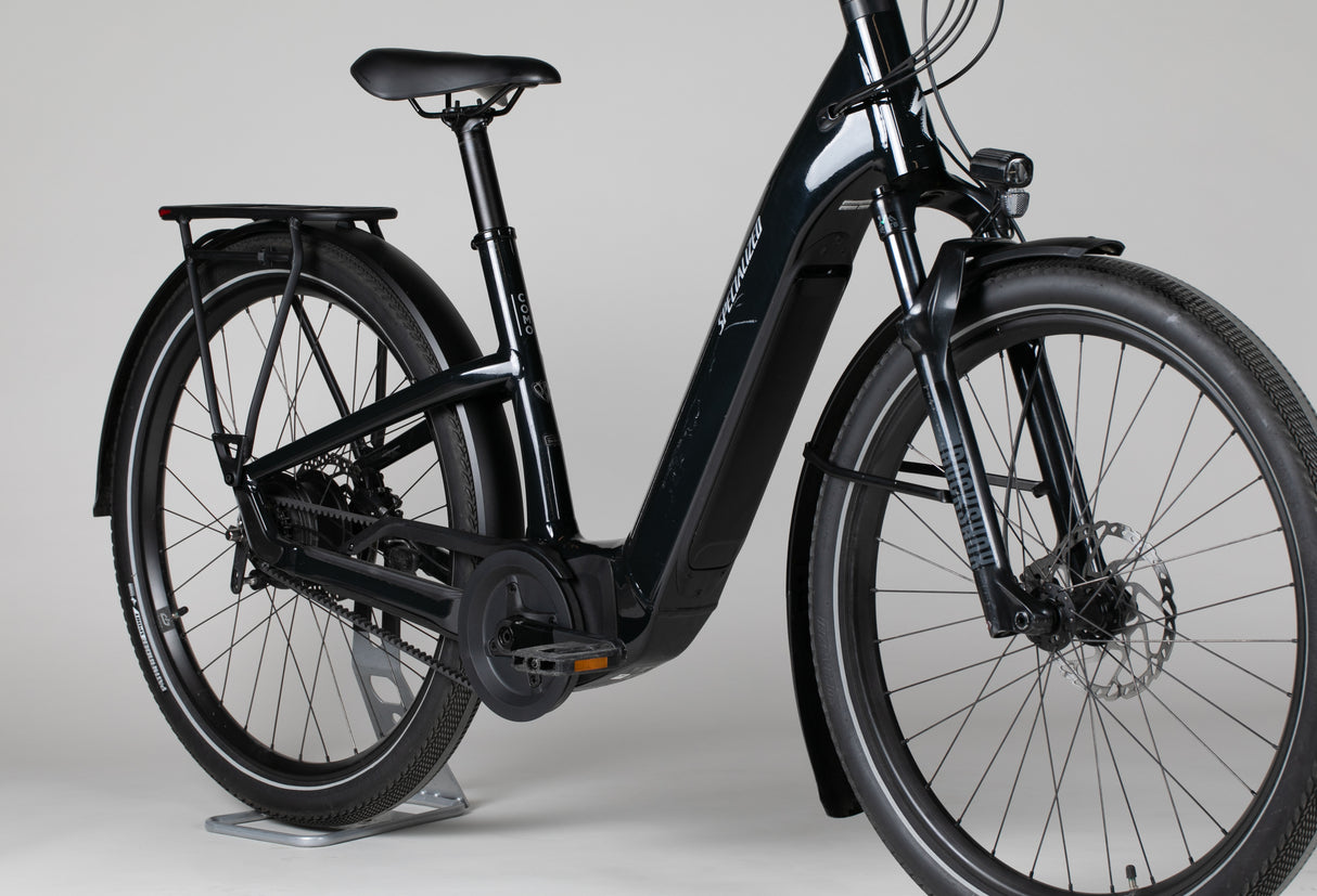 Specialized Turbo Como 3.0 IGH - käytetty sähköpyörä 168-180 cm ajajalle