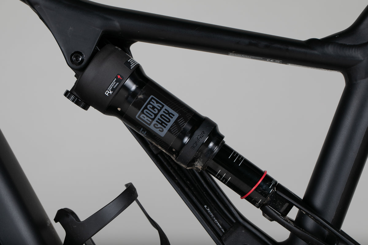 Specialized Turbo Levo - käytetty sähköpyörä 185-193 cm ajajalle