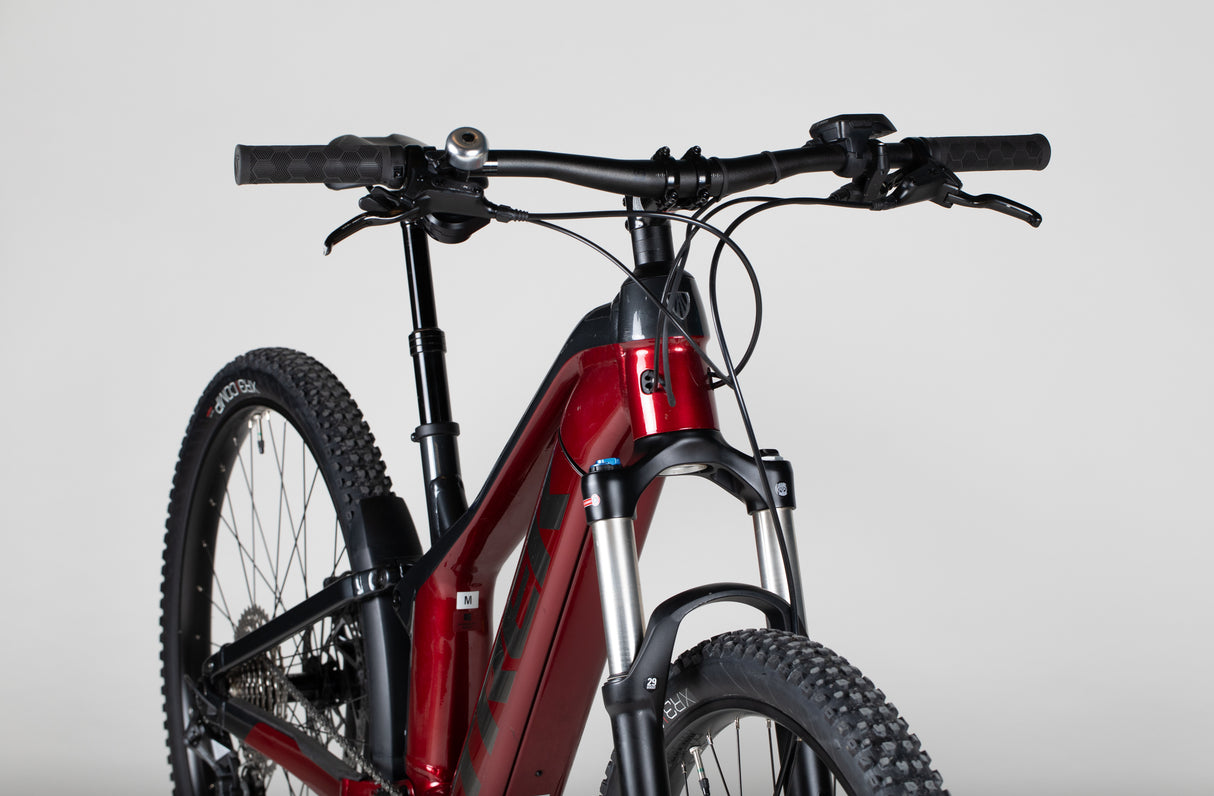 Trek Powerfly FS 4 - käytetty sähköpyörä 165–177 cm ajajalle