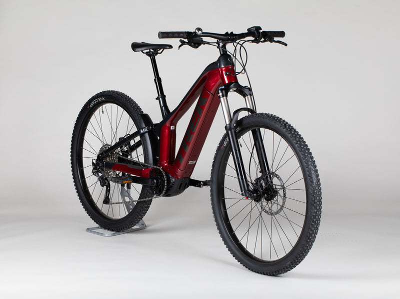 Trek Powerfly FS 4 - käytetty sähköpyörä 165–177 cm ajajalle