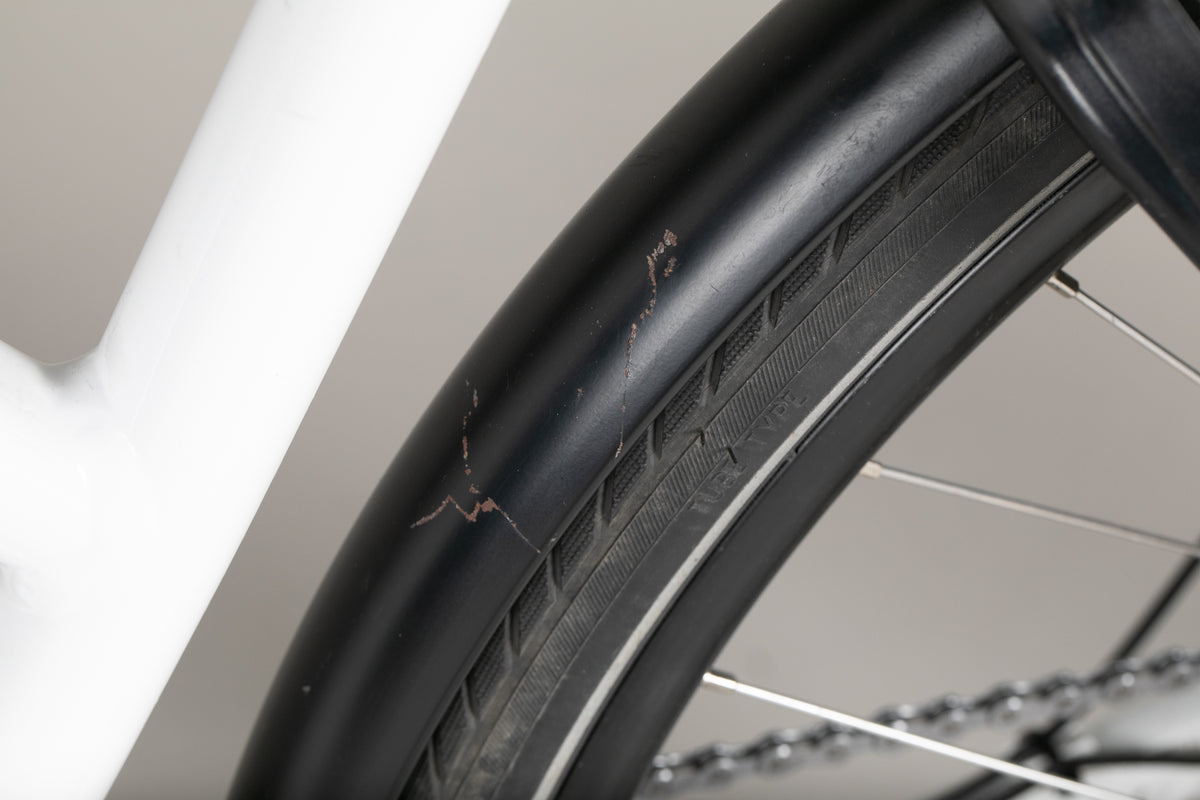 Helkama SE10L 10sp 28” - käytetty sähköpyörä 160-180 cm ajajalle