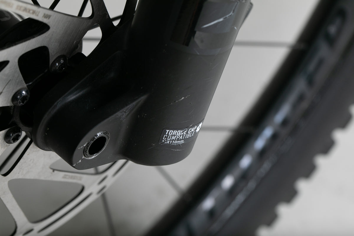 Trek Rail 7 Gen 3 - käytetty sähköpyörä 189-200 cm ajajalle