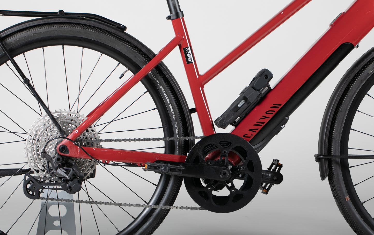 Canyon Commuter:ON 7 WMN Cherry - käytetty sähköpyörä 160-170 cm ajajalle