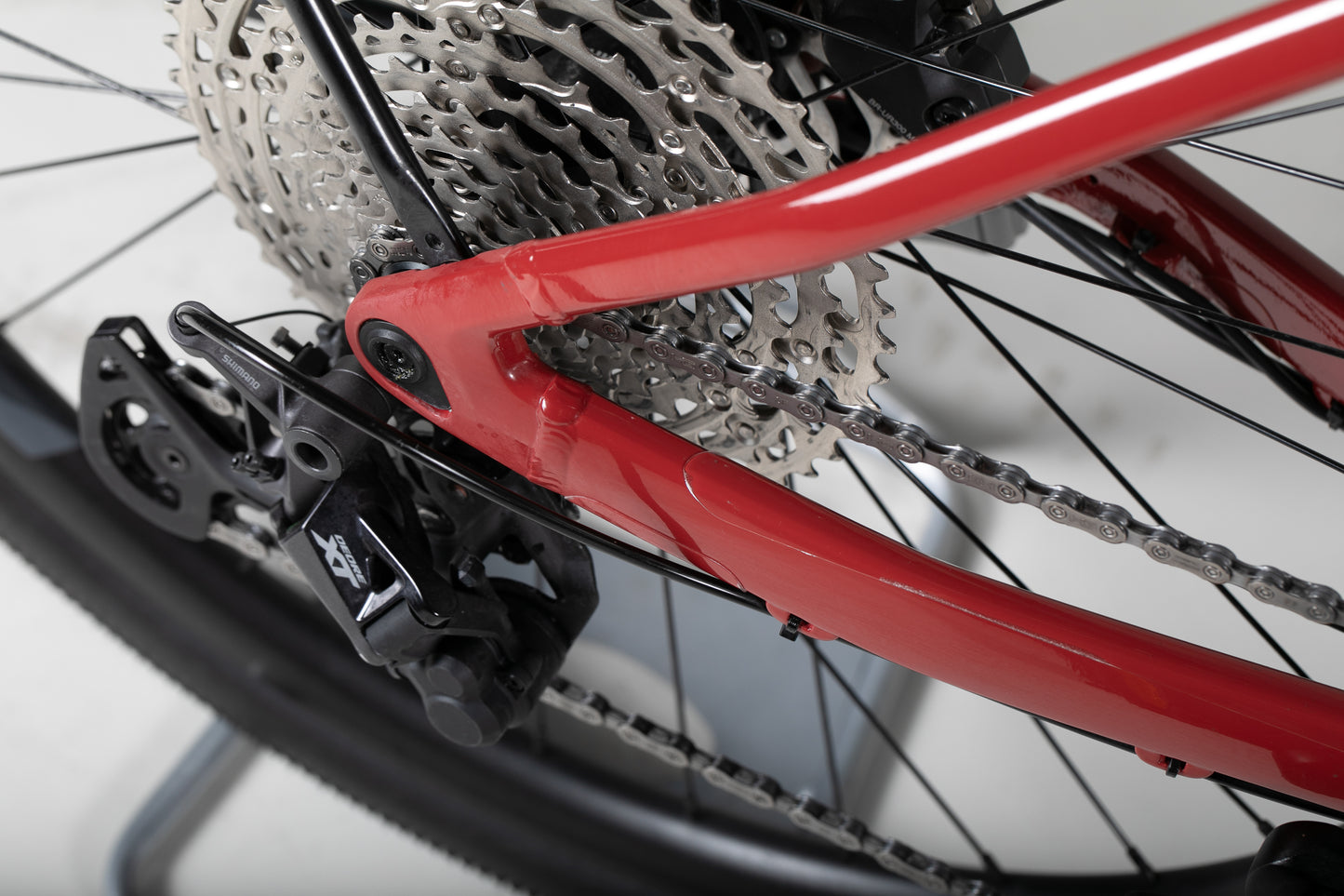 Canyon Commuter:ON 7 WMN Cherry - käytetty sähköpyörä 160-170 cm ajajalle