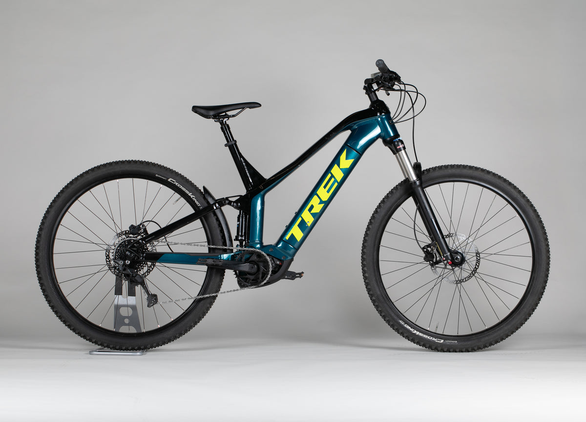 Trek Powerfly FS 4 500 Gen 2 - käytetty sähköpyörä 188-195 cm ajajalle