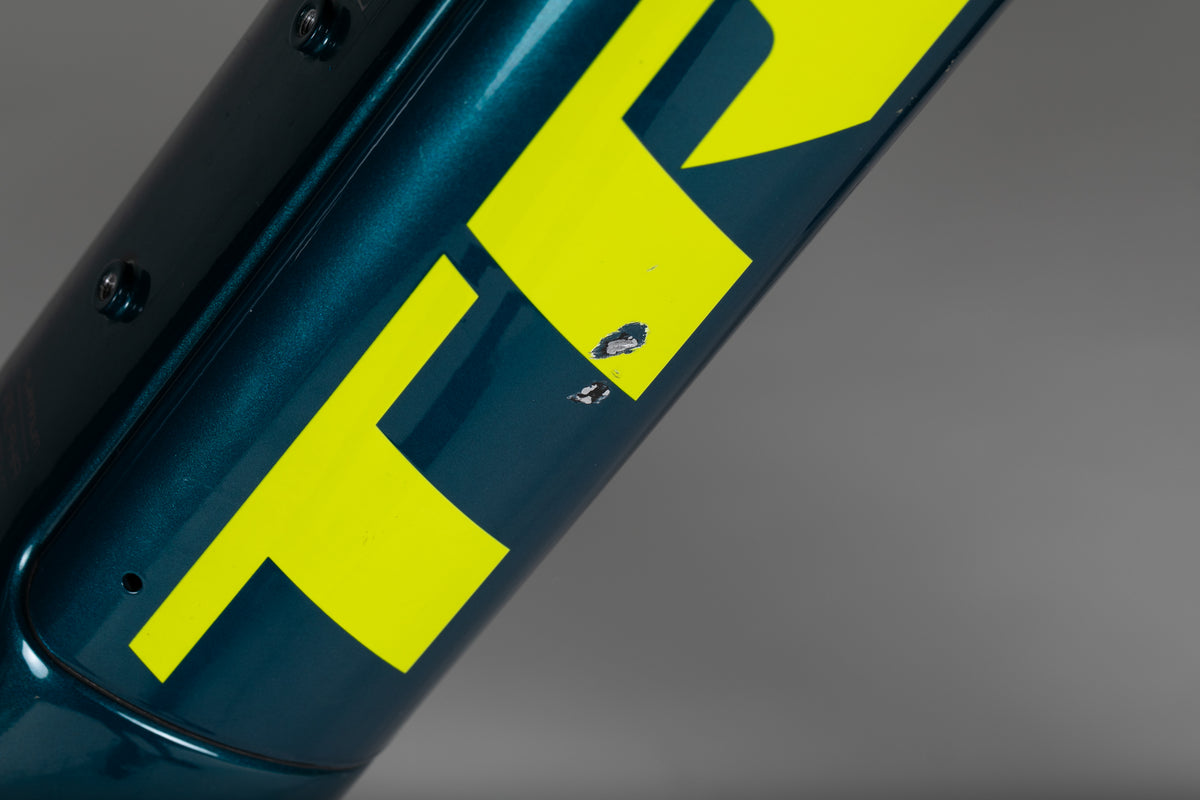 Trek Powerfly FS 4 500 Gen 2 - käytetty sähköpyörä 188-195 cm ajajalle