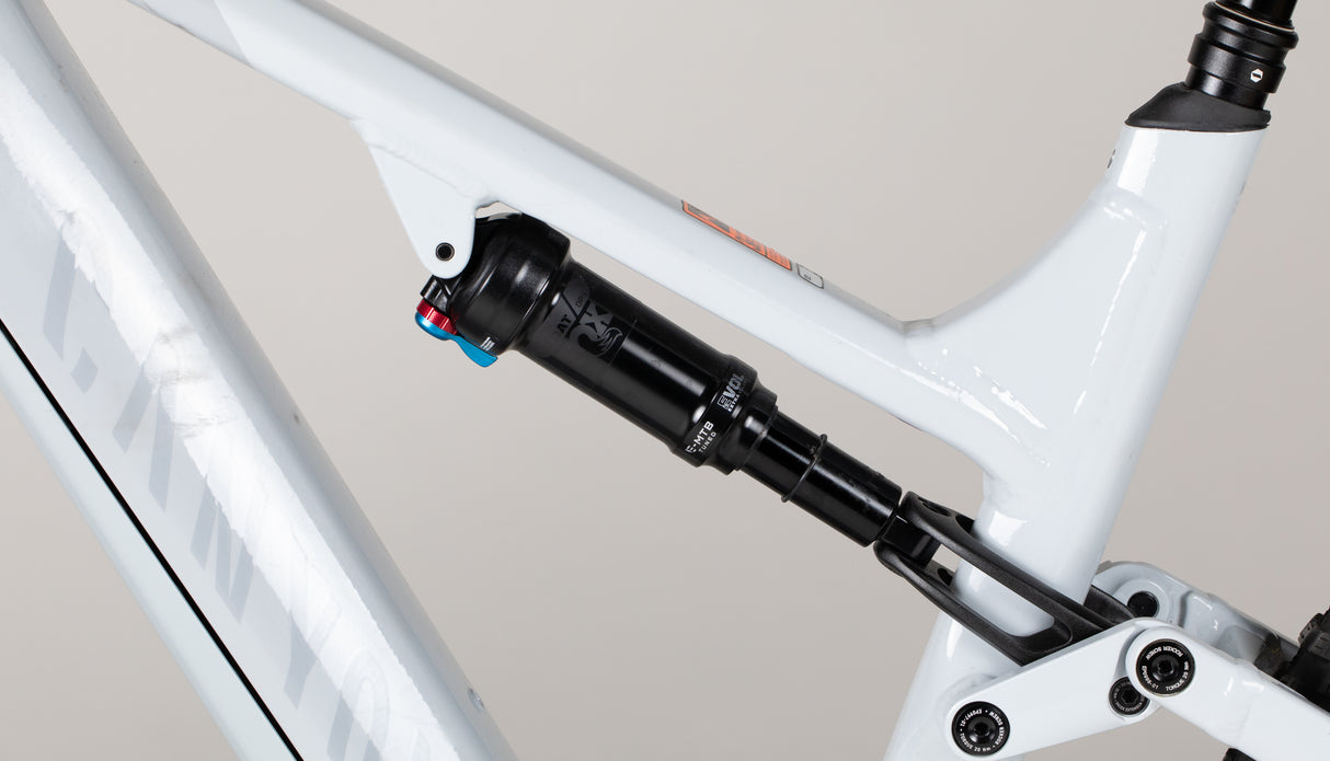 Canyon Neuron:ON 8 - käytetty sähköpyörä 182–195 cm ajajalle