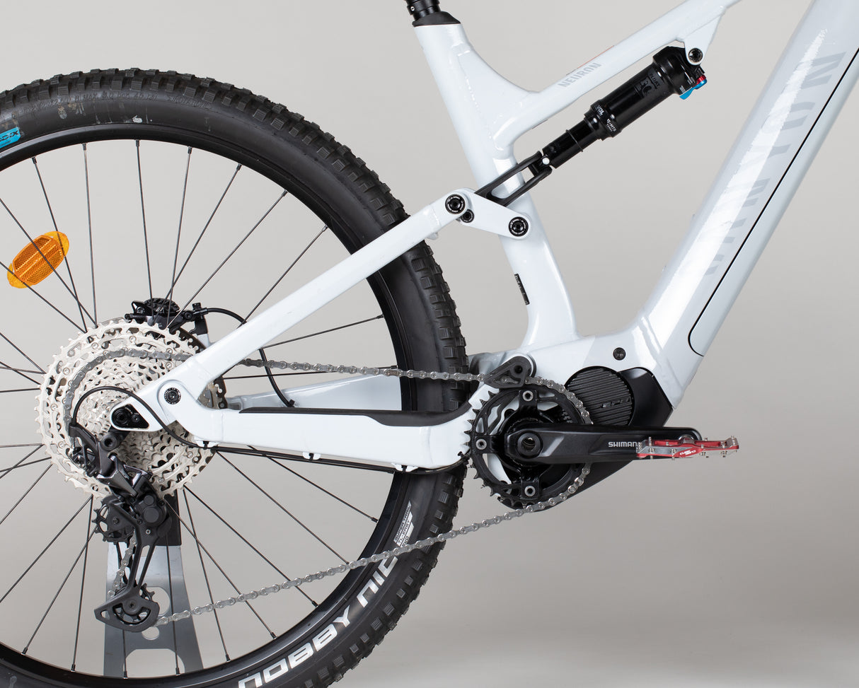 Canyon Neuron:ON 8 - käytetty sähköpyörä 182–195 cm ajajalle