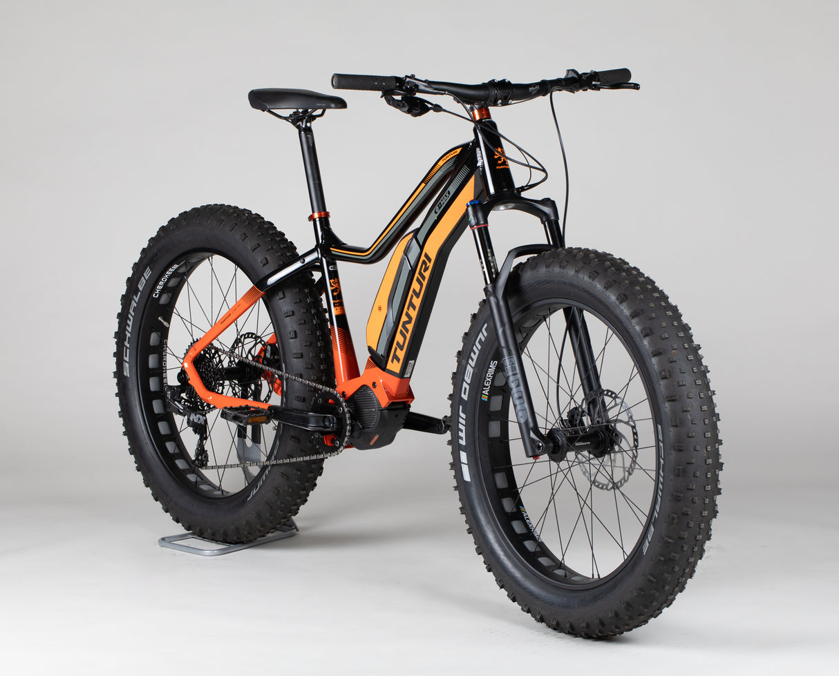 Tunturi E-Max - käytetty sähköfatbike 170–180 cm ajajalle