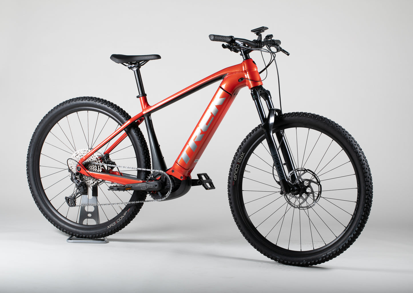 Trek Powerfly 5 gen 4 - käytetty sähköpyörä 177-188 cm ajajalle