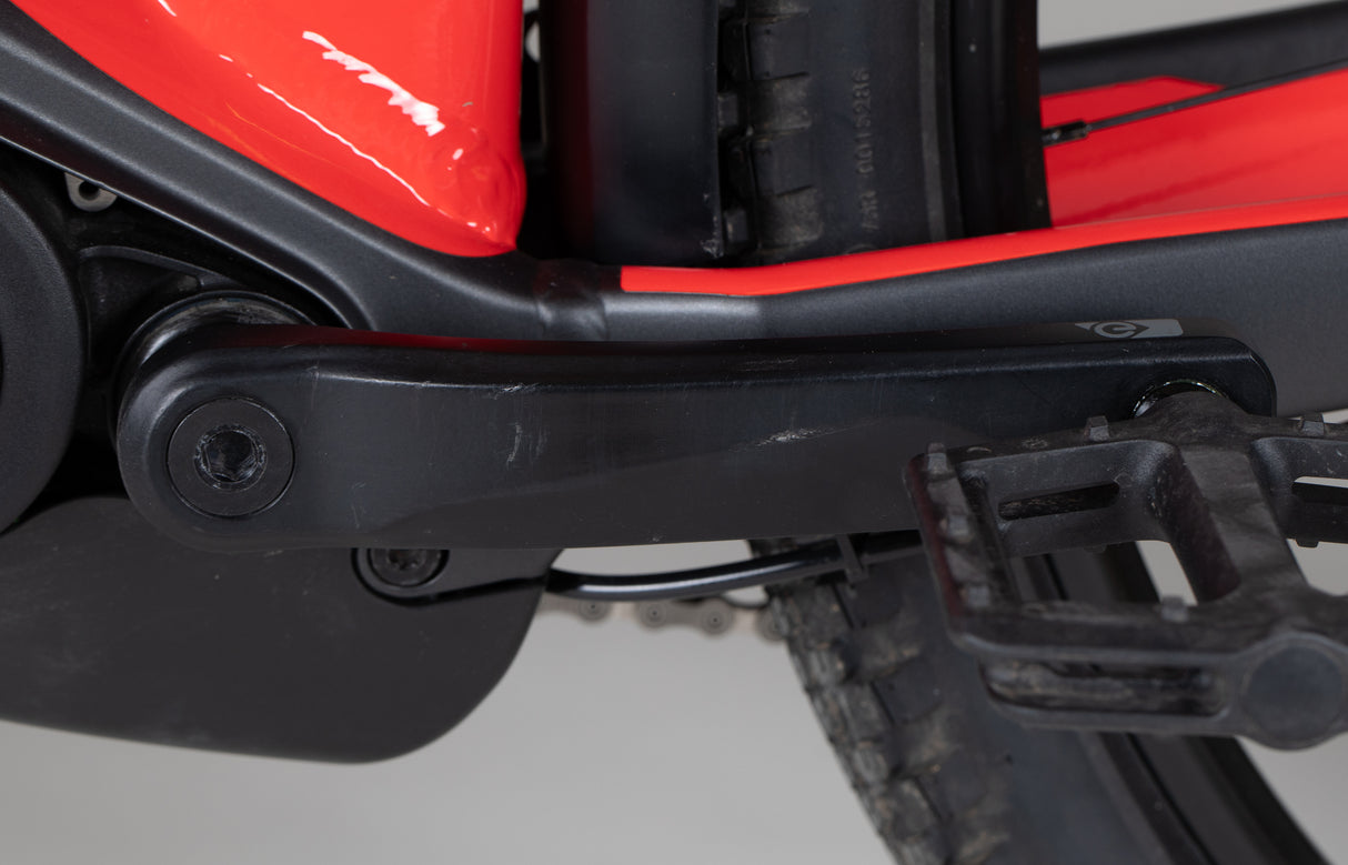 Trek Powerfly Sport 4 Equipped Gen 4 - käytetty sähköpyörä 188–195 cm ajajalle