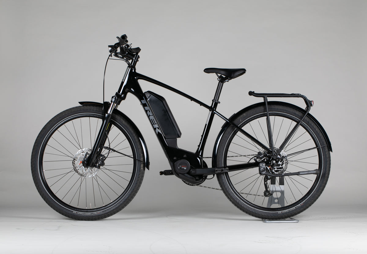 Trek  Allant+ 5  - käytetty sähköpyörä 165-175 cm ajajalle