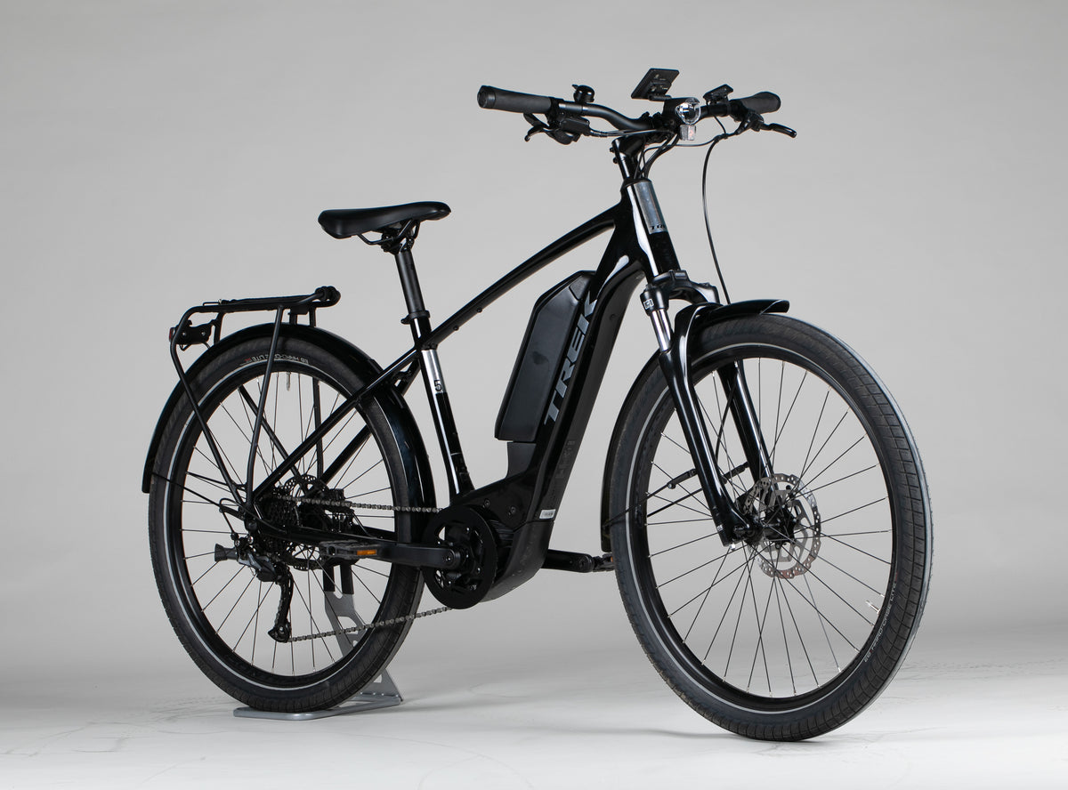 Trek  Allant+ 5  - käytetty sähköpyörä 165-175 cm ajajalle