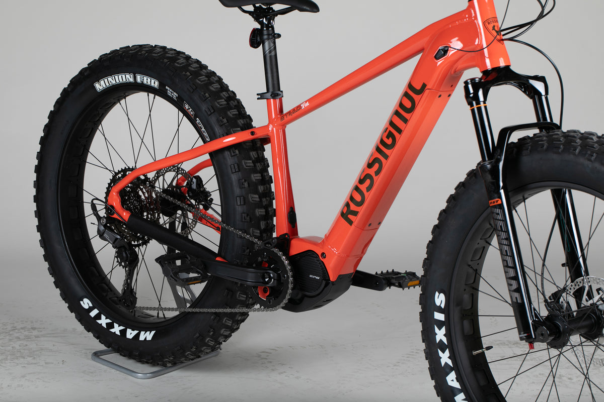 Rossignol E-Track Fat E-Bike - esittely-sähköpyörä 150-170 cm ajajalle