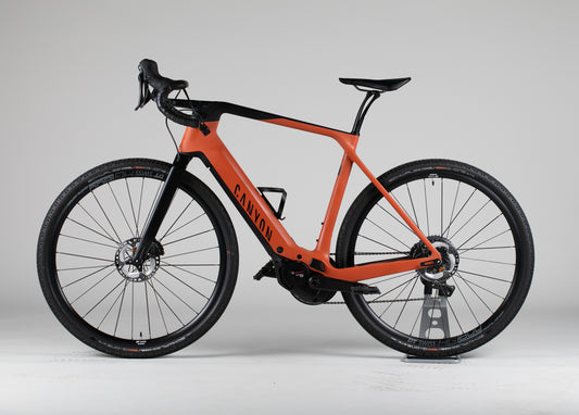 Canyon Grail:ON CF 7 - käytetty sähköpyörä  184-190 cm ajajalle