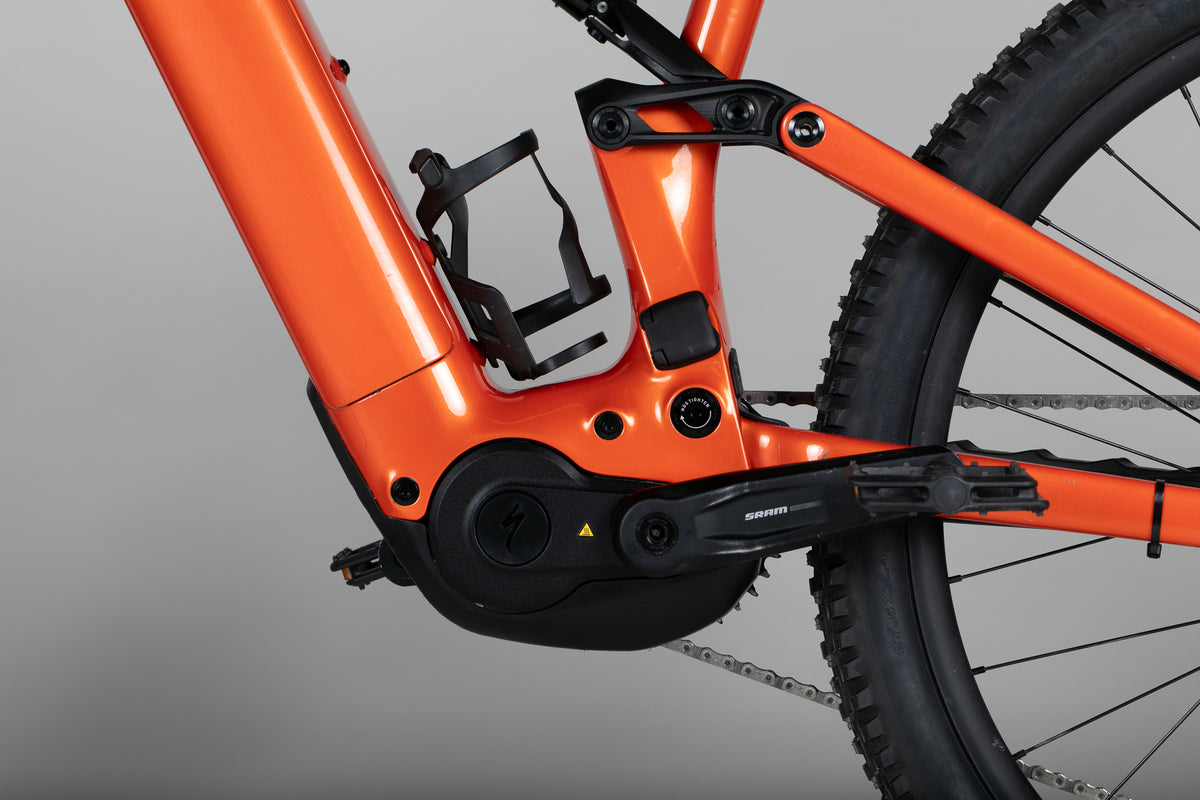 Specialized Turbo Levo 4 Comp - käytetty sähköpyörä 157-173 cm ajajalle