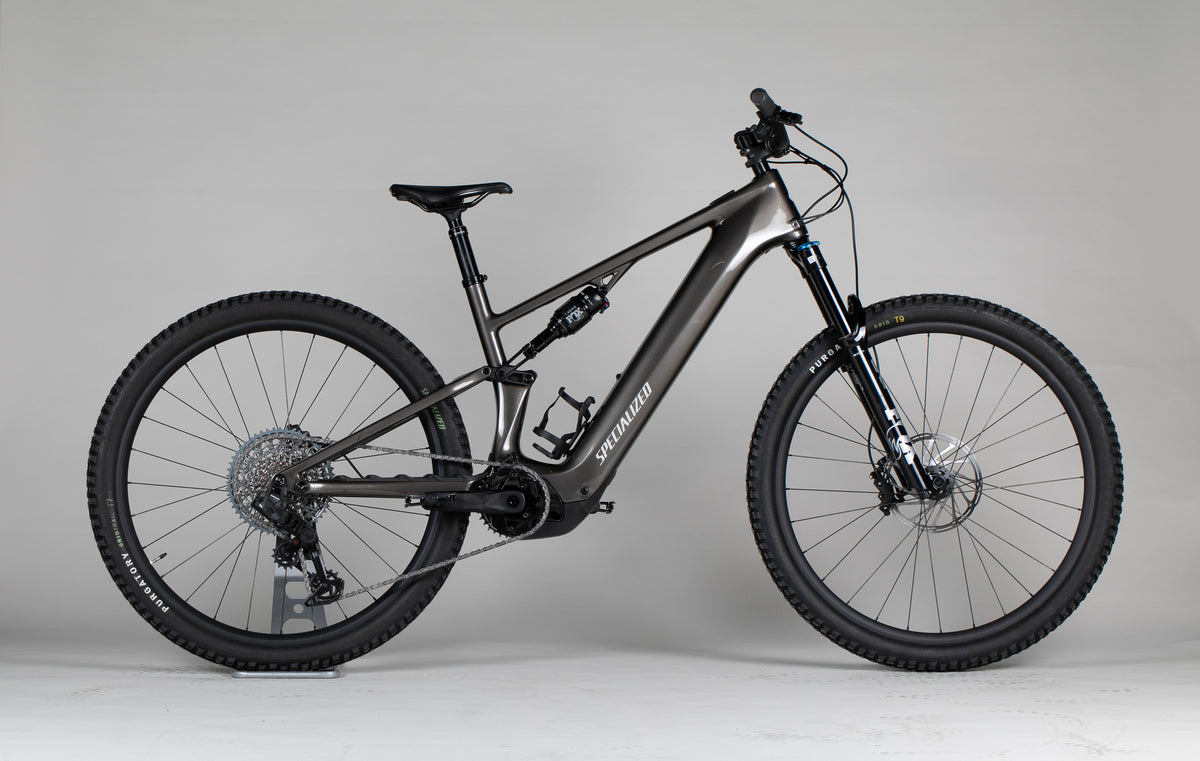 Specialized Turbo Levo R Comp - käytetty sähköpyörä 178-193 cm ajajalle