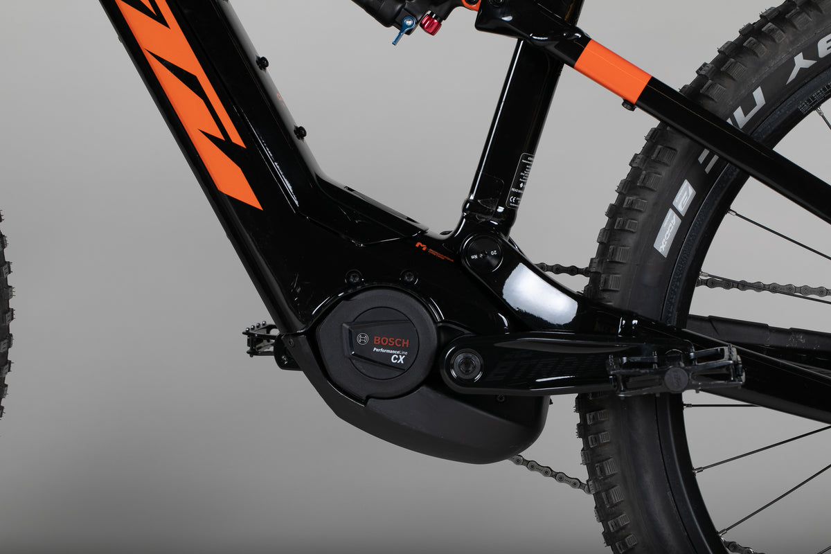 KTM Macina Kapoho 7973 - käytetty sähköpyörä 165-179 cm ajajalle