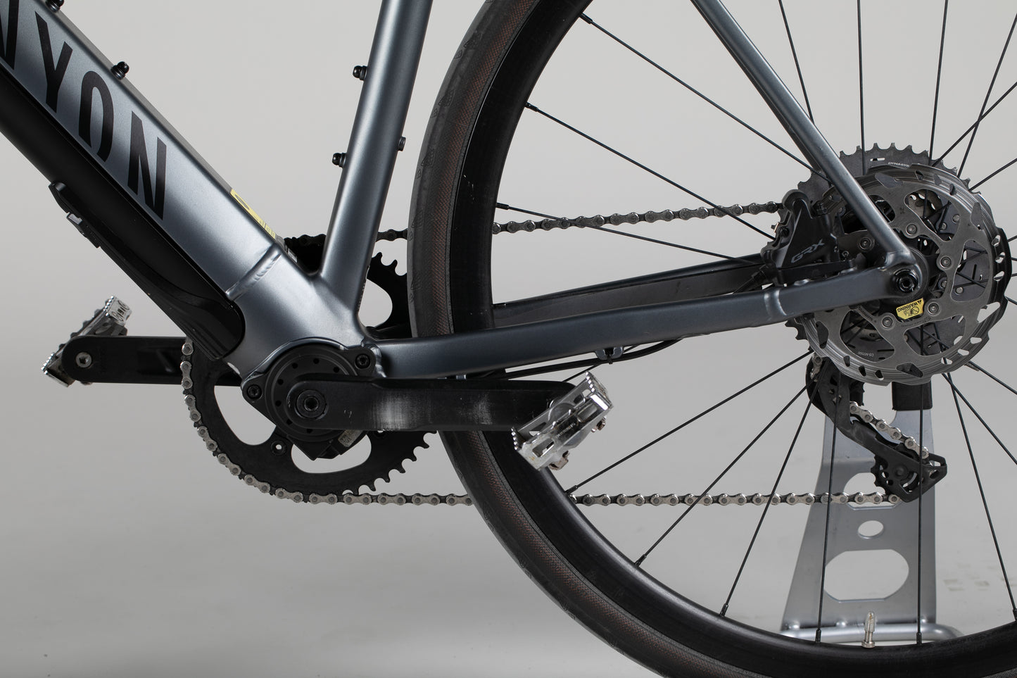 Canyon Endurance:ON AL 7.0 - käytetty sähköpyörä ajajalle 189-210 cm